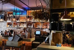 Bua Thai Ramen & Robata Grill